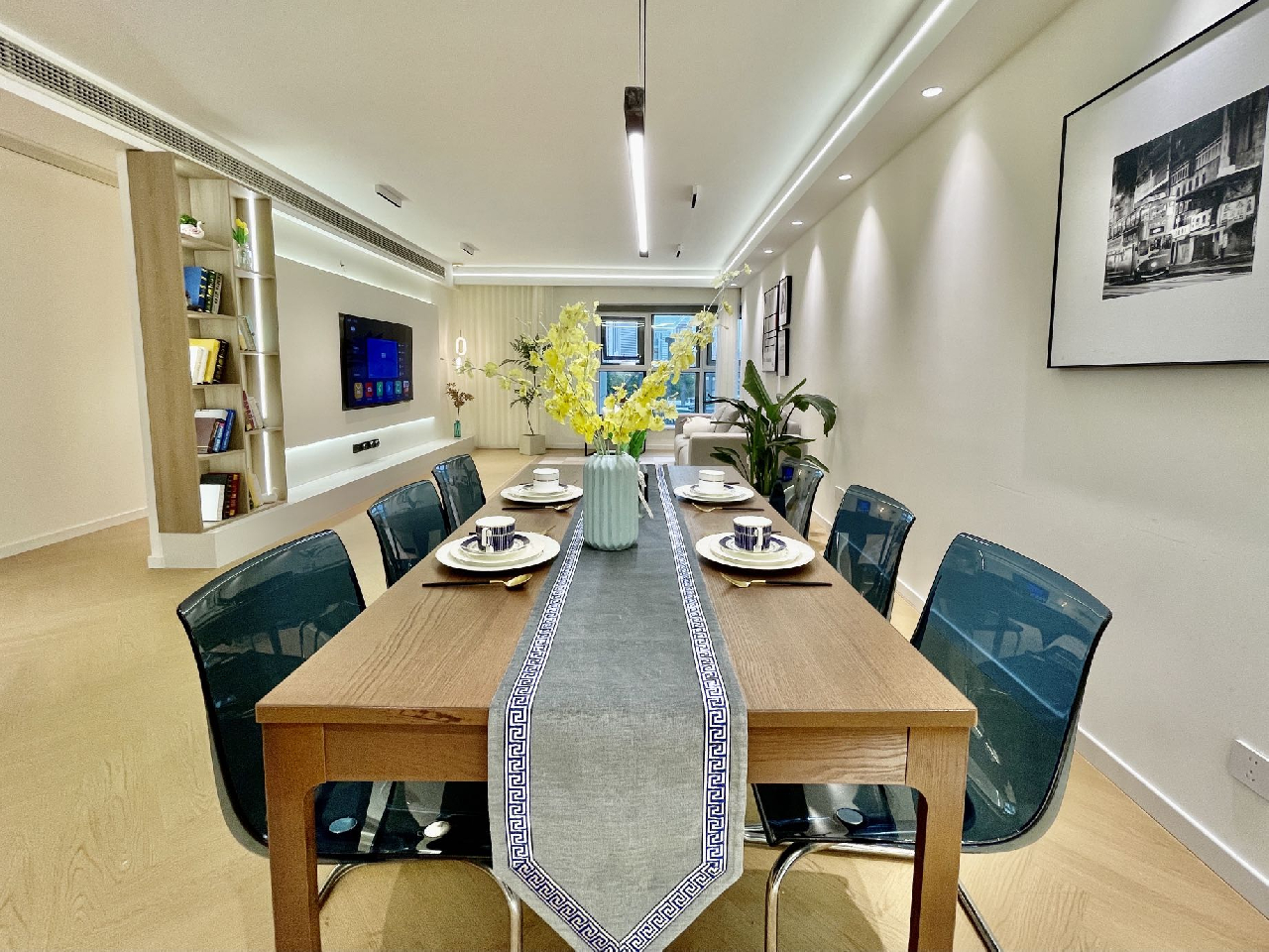 Eight Park Avenue - Image 2