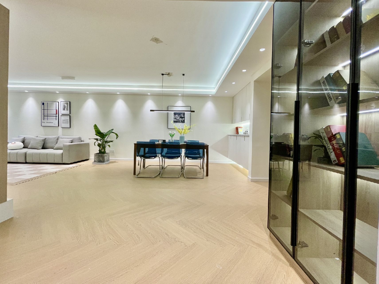 Eight Park Avenue - Image 3