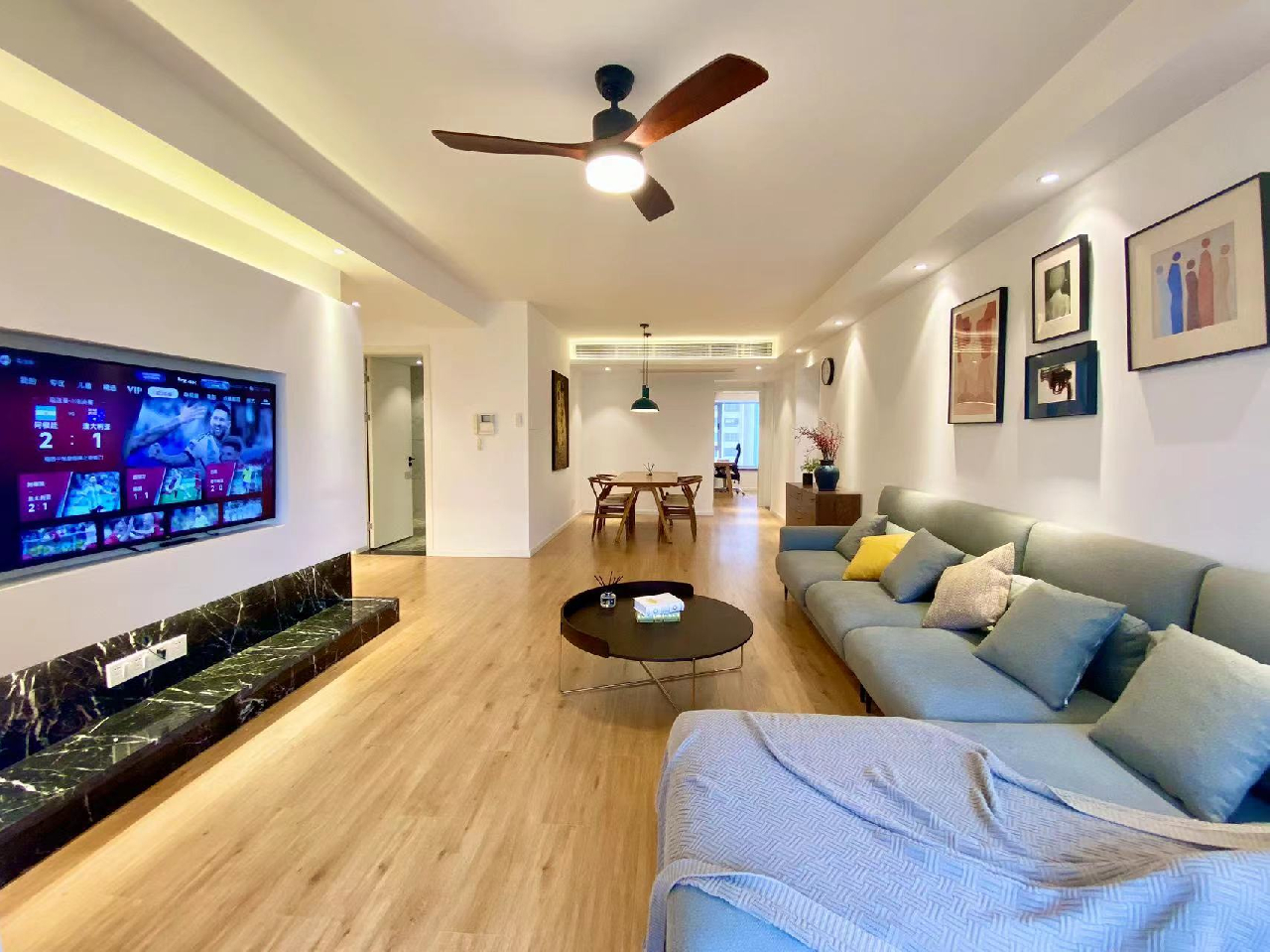 One Park Avenue - Image 1