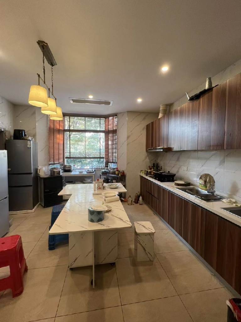 Elegant Garden - Image 2