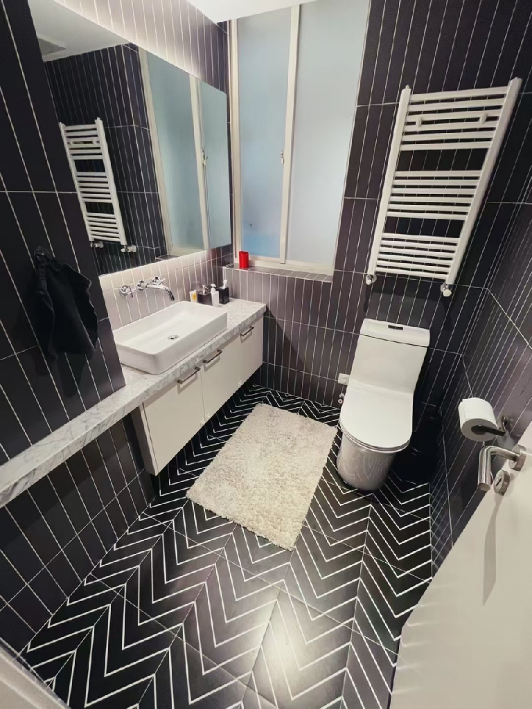 Manhattan Heights - Image 6