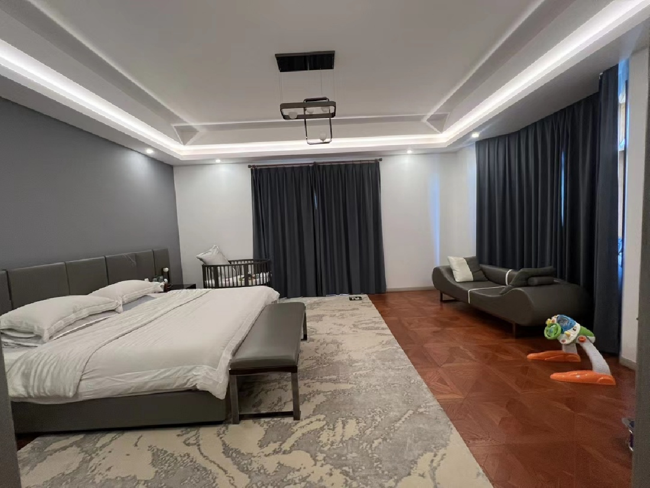 Elegant Garden - Image 15