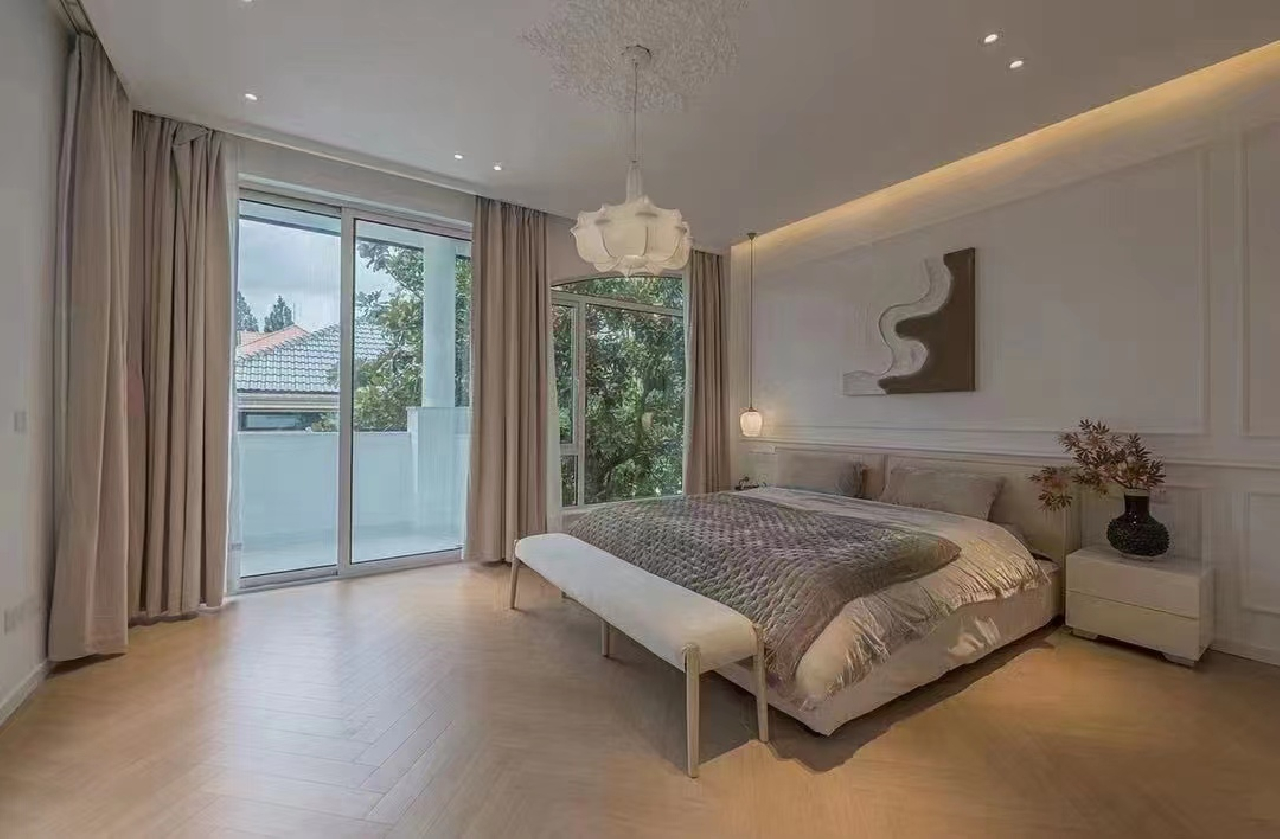 Cypress Heights - Image 1