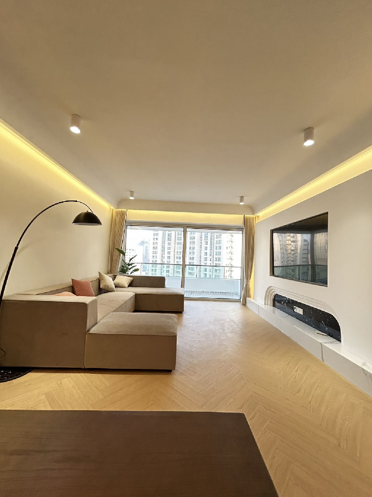 One Park Avenue - Image 1