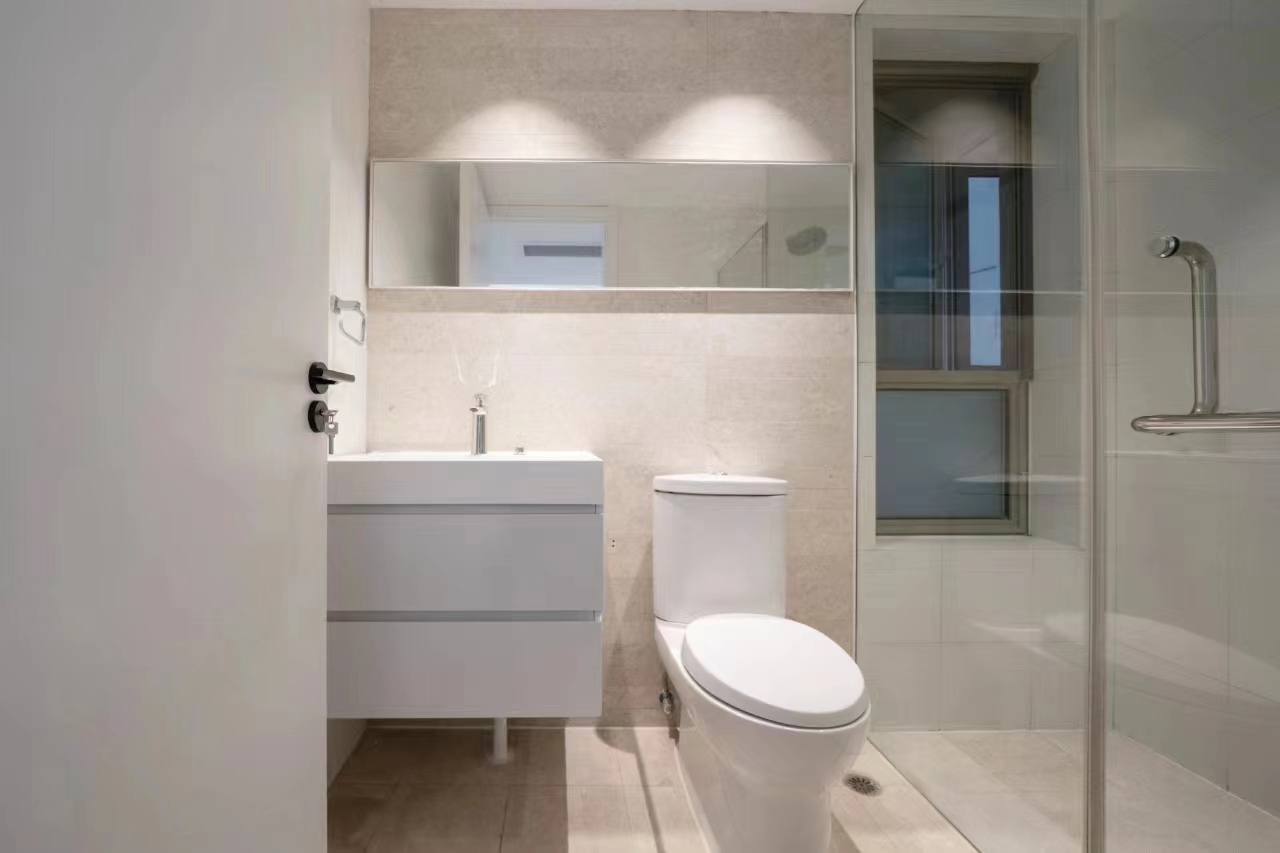 Eight Park Avenue - Image 2