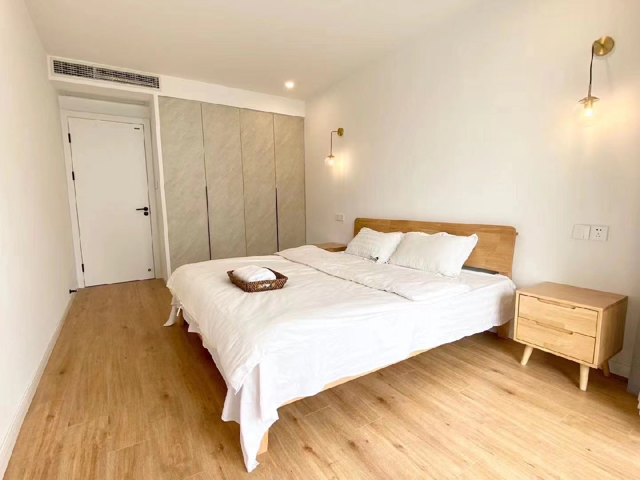 City Castle - Image 2