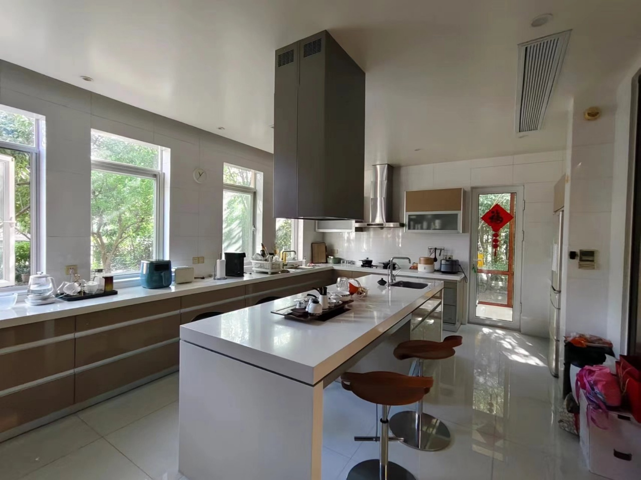 Long Beach Villa Phase II - Image 2