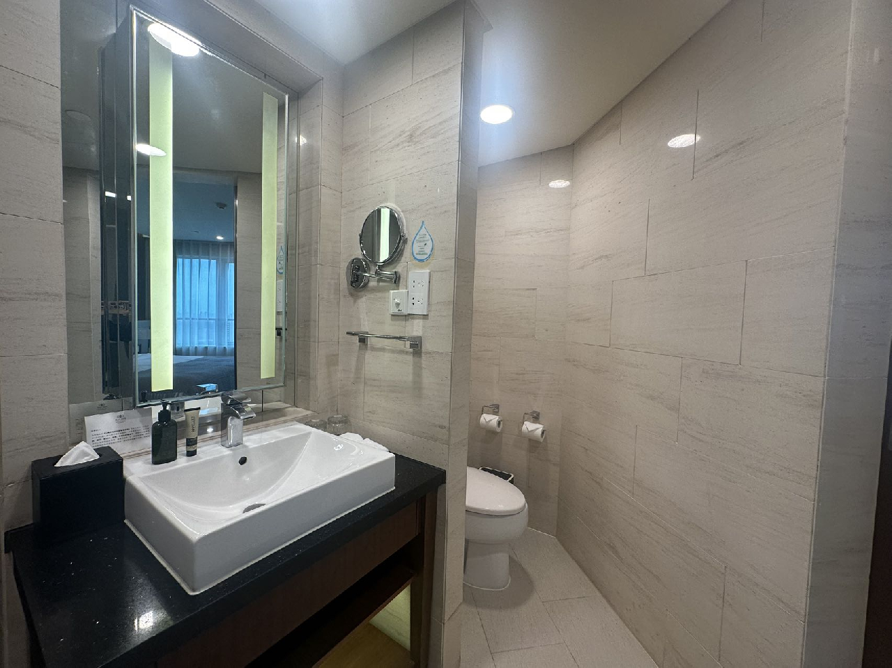 Ascott Huai Hai Road Serviced Apartment - Image 9