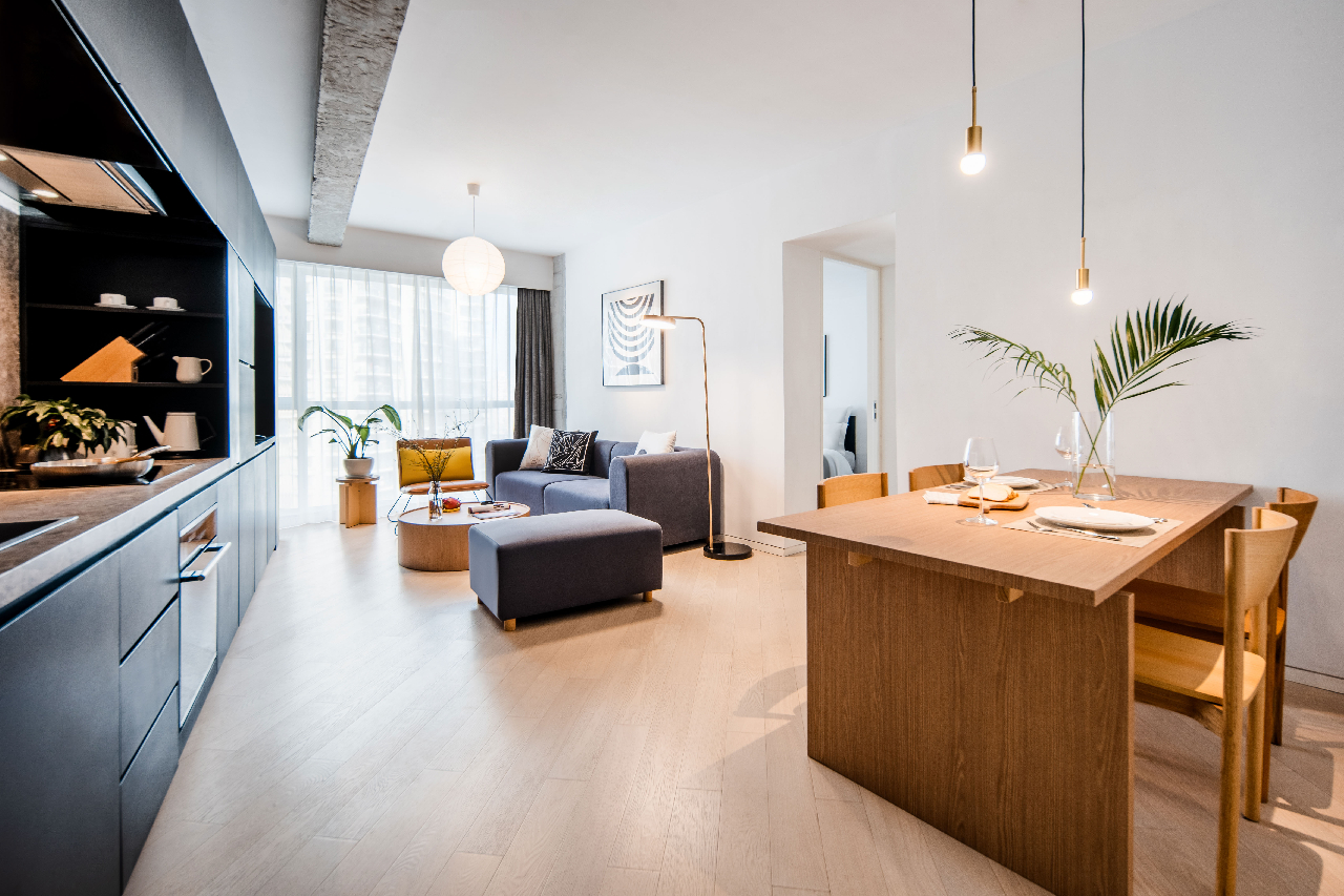 Base Living--Xintiandi Serviced Apartment