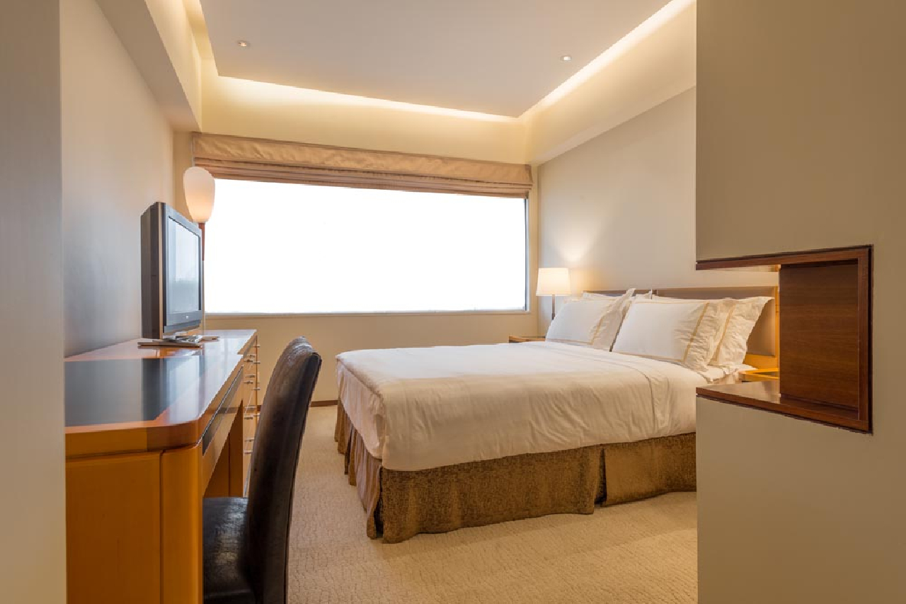 Shanghai Centre Serviced Apartments - Image 8