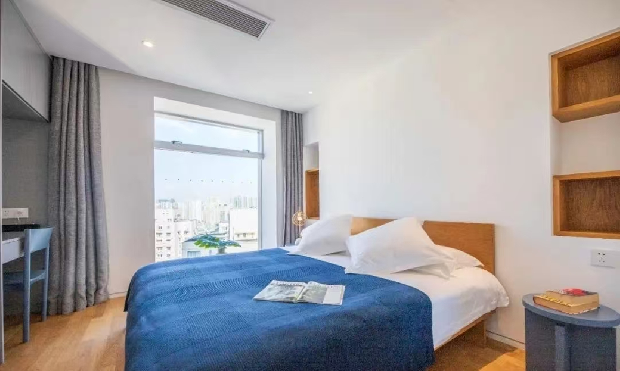 Base LIVING-SUHE Serviced Apartment   - Image 6