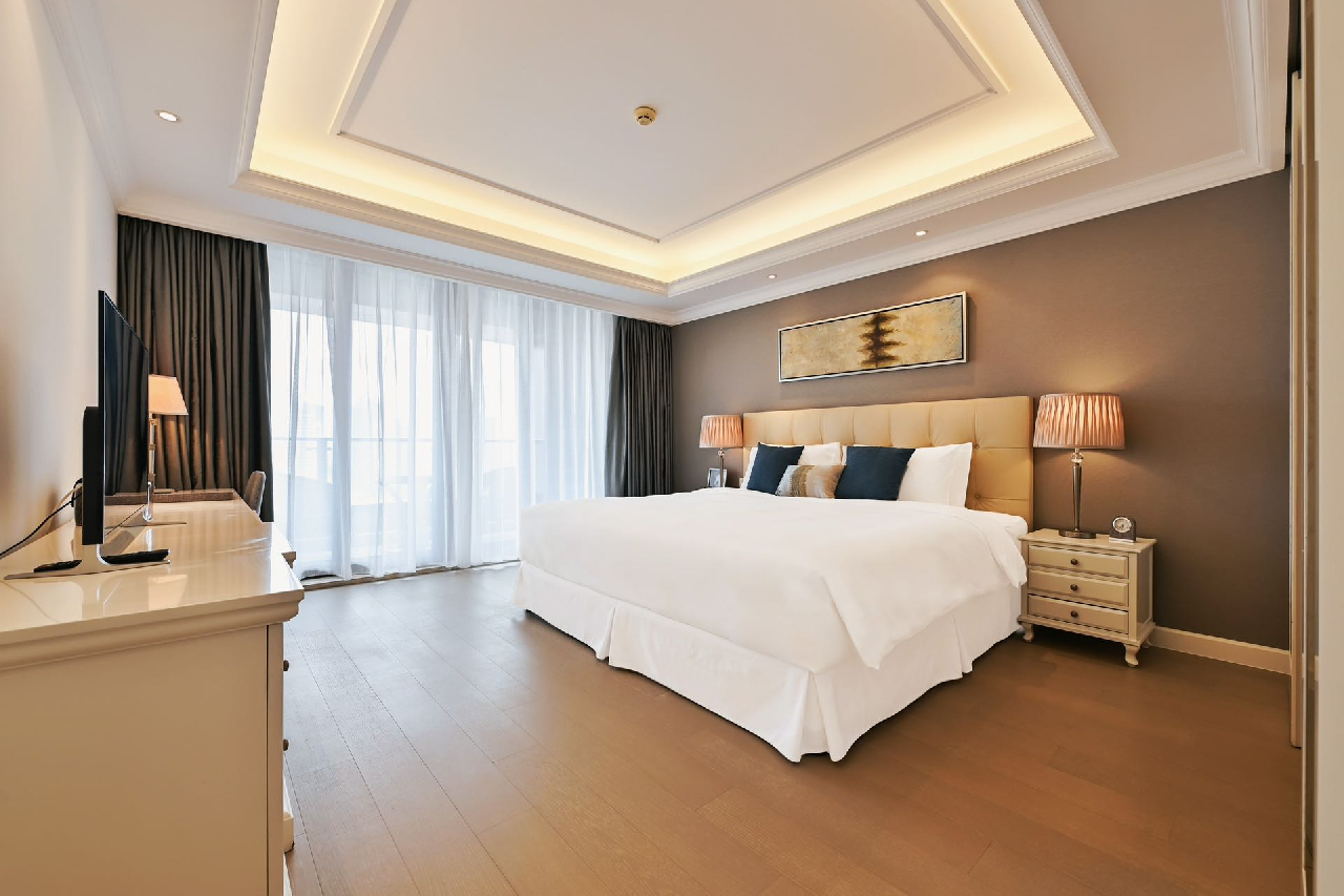 Stanford Residences in Jing’an Serviced Apartment - Image 6