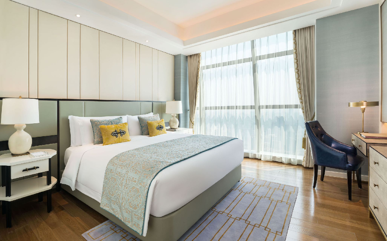 ST REGIS Serviced Apartment  - Image 7