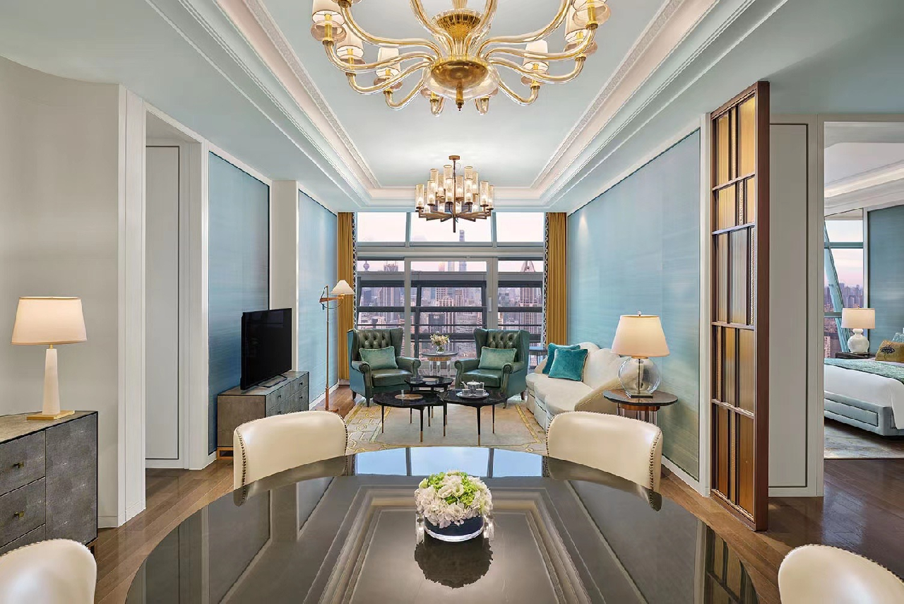 ST REGIS Serviced Apartment  - Image 1