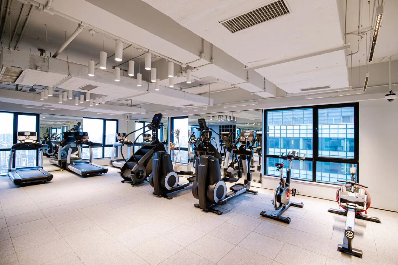 LIV'N 833 Serviced Apartment - Image 10