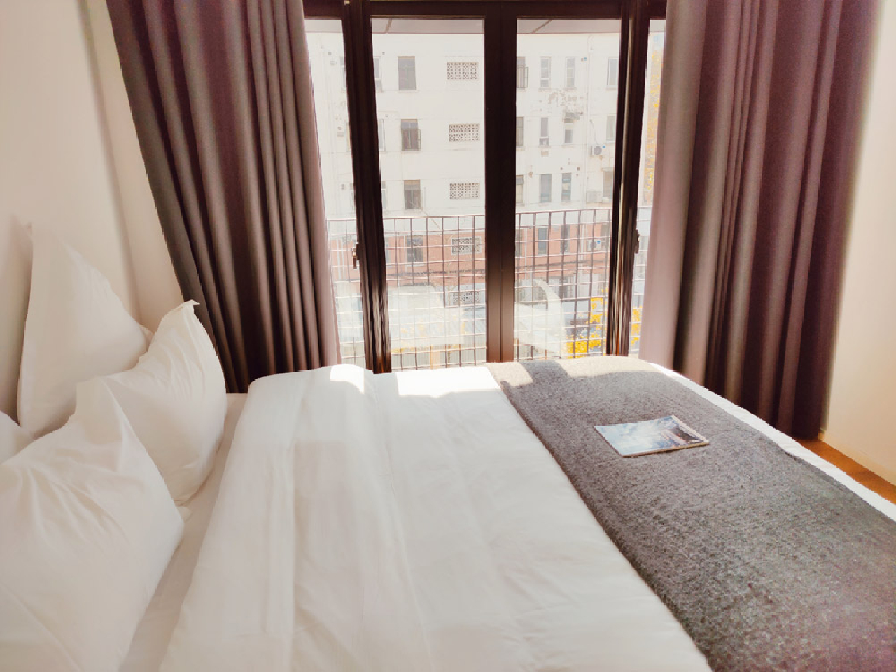 Base LIVING- SONGYUAN Serviced Apartment - Image 8