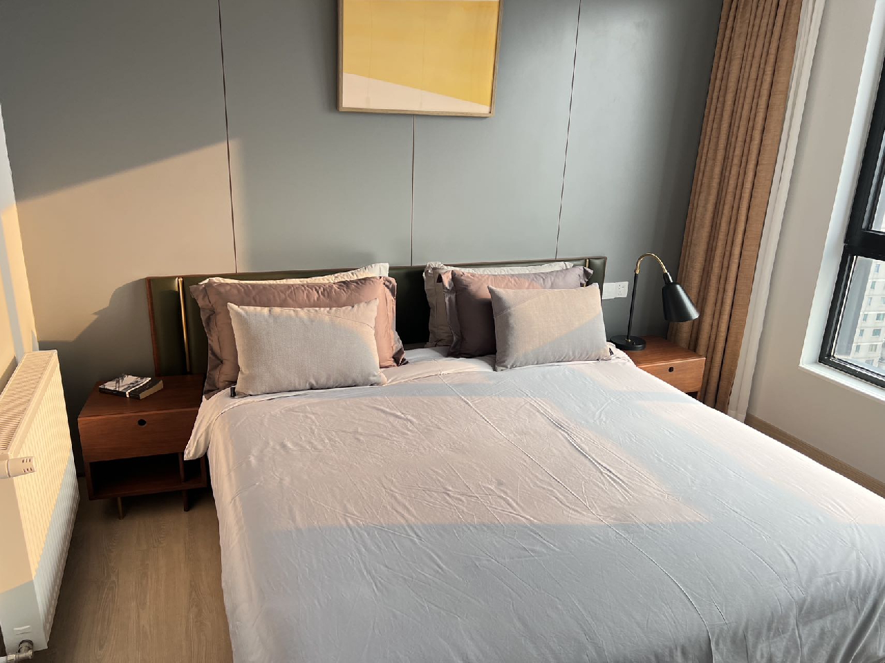 LIV'N 833 Serviced Apartment - Image 5