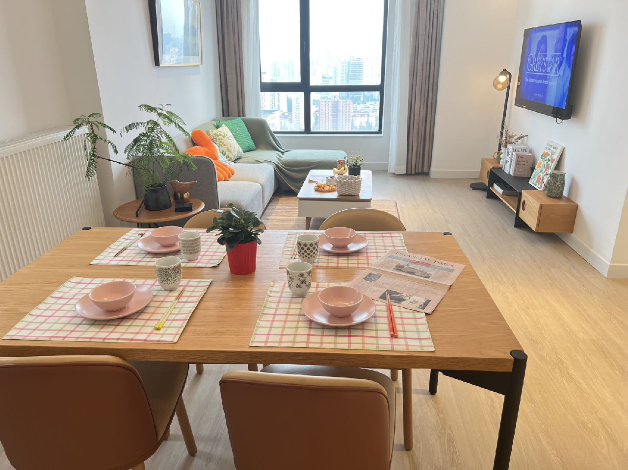 LIV'N 833 Serviced Apartment - Image 2