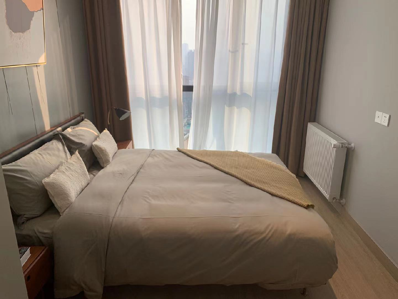 LIV'N 833 Serviced Apartment - Image 6