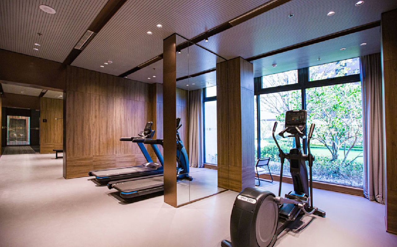 Cresher Executive Apartment - Image 8