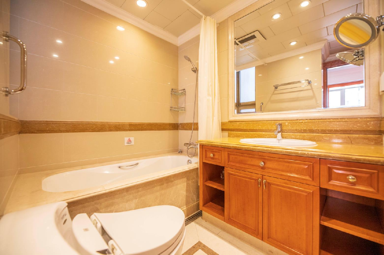 Xuhui Garden Serviced Apartment - Image 4