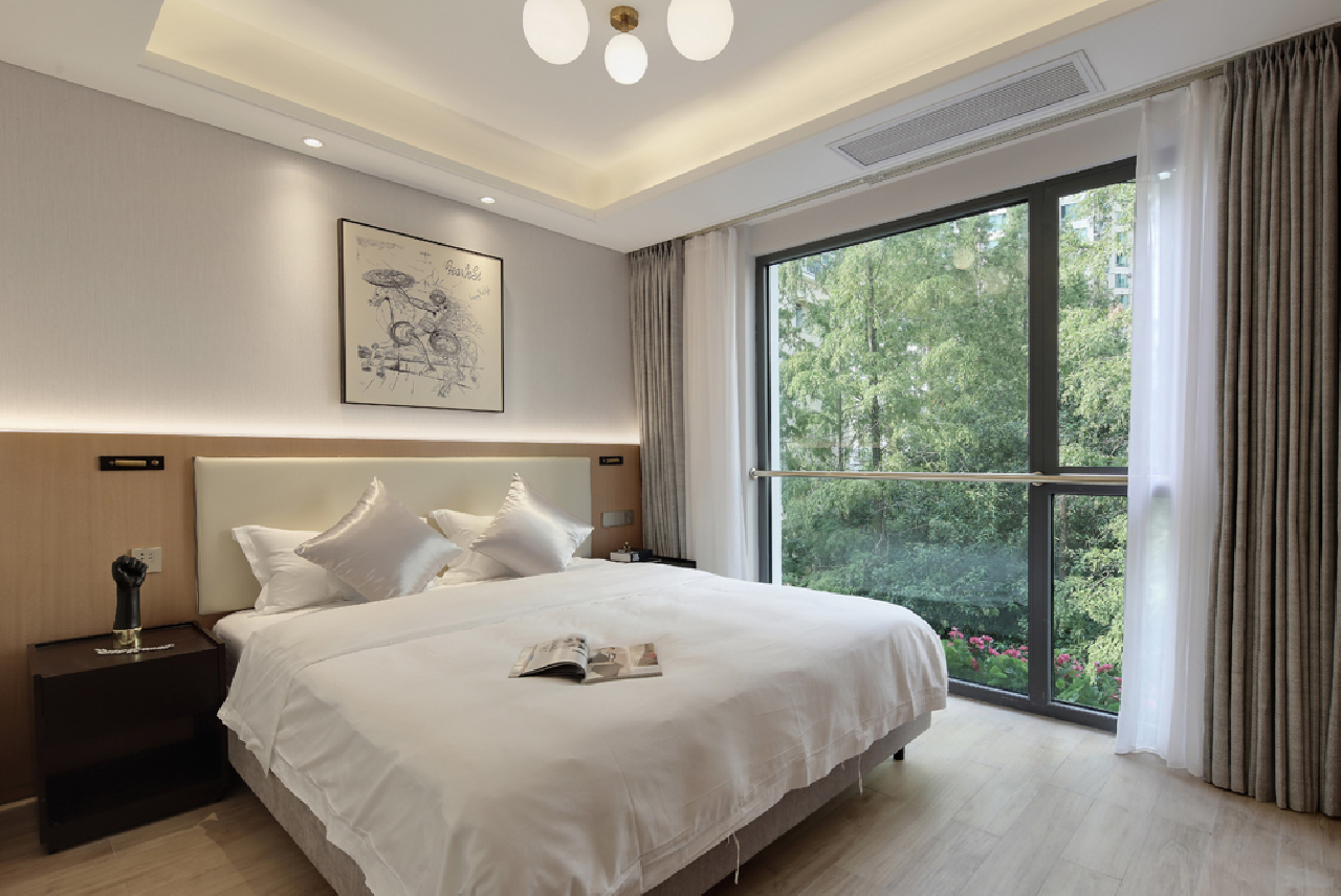 KYMS Living Apartment - Image 4