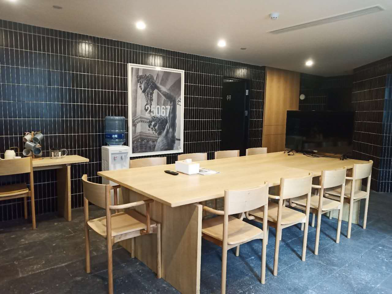 Base COMPLEX-Wending Serviced Apartment  - Image 8