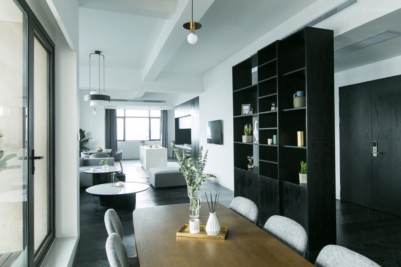 Base-PuSan Serviced Apartment